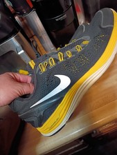 Nike Lunarglide 4 Livestrong