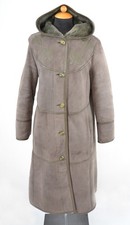 A1863 LAMMFELL MANTEL PELZ