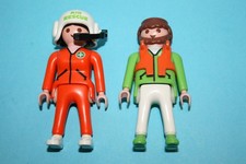 Playmobil Ersatzteil Figur 3845 Rettungshubschrauber Ärztin orange Pilot grün