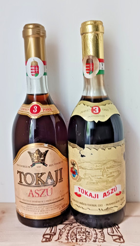 Flaschen tokaji 1986 und - flaschen,