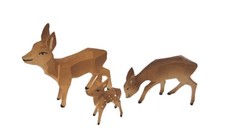 Rehgruppe handgeschnitzt -