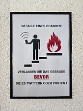 Brand Poster - Bilderrahmen - Wohnzimmer Wandbild Treppenhaus Hinweis Feuerwehr