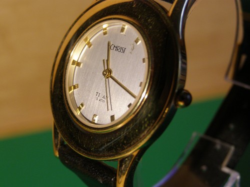 Damen-Armbanduhr