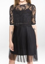 Guess Kleid, M, schwarz, Spitze, Plissee, Neu