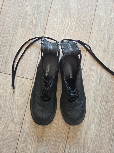 Schöne schwarze rundholz - schwarze,