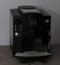 ~~ Jura IMPRESSA E10 E25 Kaffeevollautomat, schwarz, 2stufige Aufschäumdüse  ~~