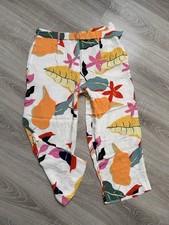 Esprit sommerliche ¾ Hose Stoffhose aus Viskose mit Gürtel Gr. 38 Creme/Bunt