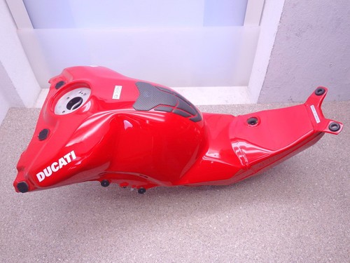 Ducati streetfighter s - ducati,