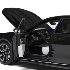 BMW Miniatur i7 Modellauto