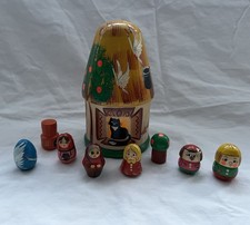 Holz Haus Mit Figuren