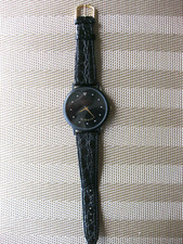 große Armbanduhr Damenuhr v