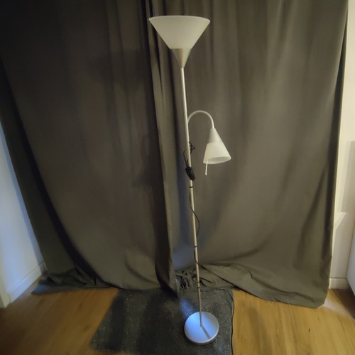 Deckenfluter mit leseleuchte - deckenfluter,