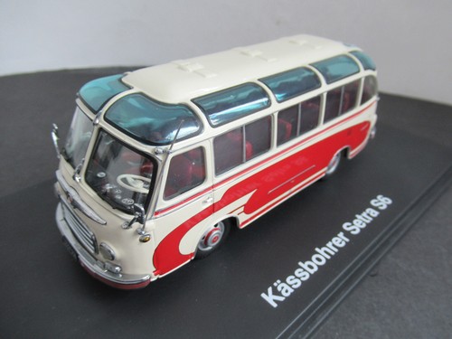 Schuco reisebus - 1:43,