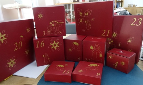 Weihnachtliche 5 - +,
