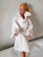 Barbie Kleidung Wollweiß