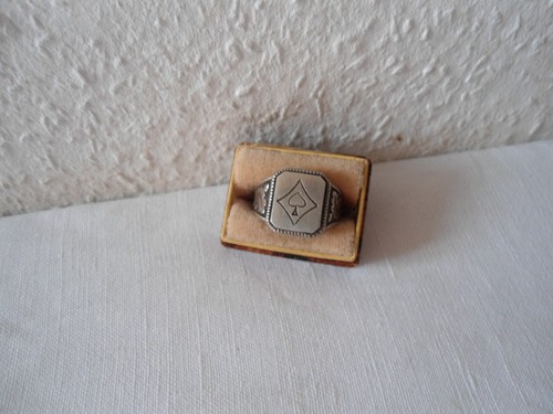 Siegel ring pick ass g - ring,