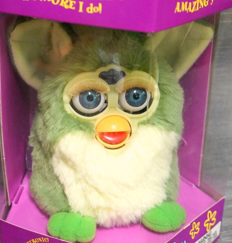 New box furby 1999 model - in,