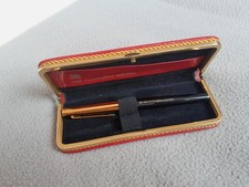 Orwo 1980er DDR rot Leder Etui mit 1 Füller (geht nicht) Metallschließe