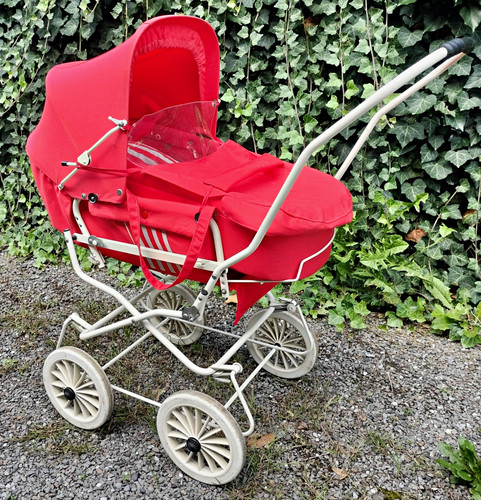 Vintage puppenwagen rot retro - vintage,