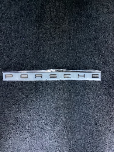 Porsche logo emblem schriftzug - porsche,