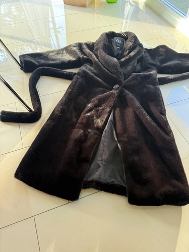 Zara premium fake fur - premium,