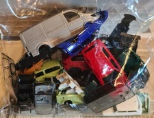 Herpa Bastelteile Nr.2, viele PKW, Kleintransporter Teile usw.