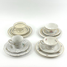 4xPorzellan Sammeltassen