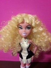  Bratz Puppe mit original
