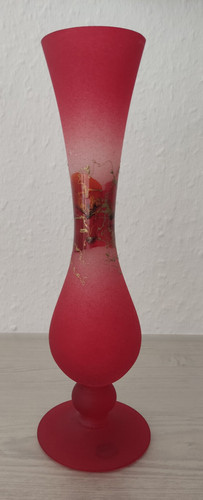 Rote weiß vase - vase, trompete