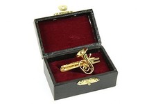 Krawattennadel Tuba Krawattenhalter mit Koffer (MB)