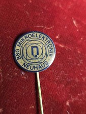 Alte Anstecknadel Fußball BSG Mikroelektronic Neuhaus  [318]