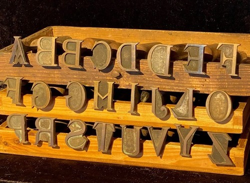 Vergoldestempel initial - vergoldestempel,