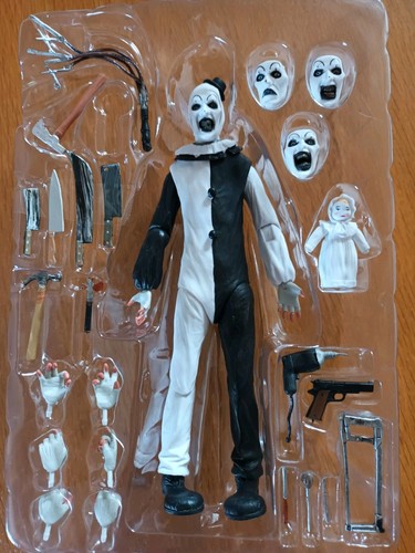 Neca ultimate terrifier - neca,