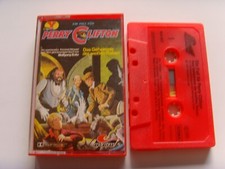 MC Kassette Perry Clifton, Das