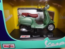 Vespa LXV grün Motorroller