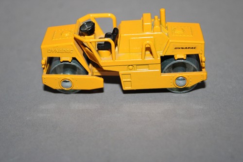 Tomica 59 dynapac made - dynapac,