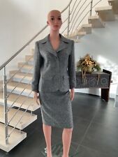 Escada Kostüm grau Gr. 36