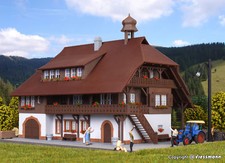 Kibri H0 38074 - Bauernhaus Schwarzwald      Bausatz Neuware