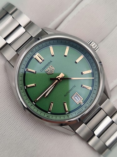 Tag heuer carrera date 36mm - heuer,