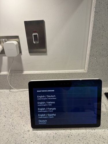Amazon echo show dw84jl 2 - 10, (2