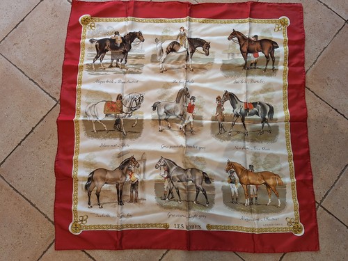 Quadratischer schal hermès - schal,