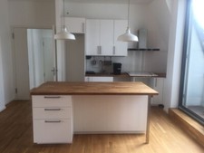 Küchenmöbel,nur 1 Monat benutzt, in sehr schönem Zustand,weiß, lackiert