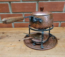 VINTAGE STOCKLI NETSTAL SWISS MADE GEHÄMMERTES KUPFER FONDUE TOPFSTÄNDER WÄRMER TABLETT