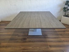 Besprechungstisch 160x160cm