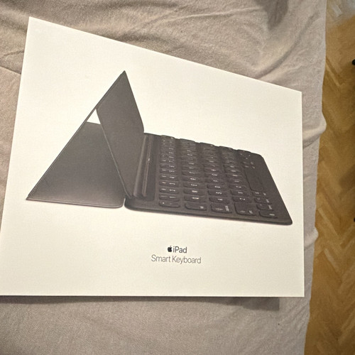 Apple ipad smart keyboard - apple,