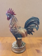 Huhn Figur auf Sockel_gross_ca. 30 cm hoch_sehr schön______