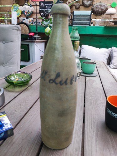 Antik sehr alt - alt, bierflasche