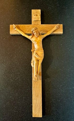 Kruzifix aus holz - kruzifix,