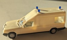 Krankenwagen, Mercedes Benz