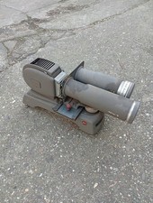 Leitz Prado 66 Diaprojektor